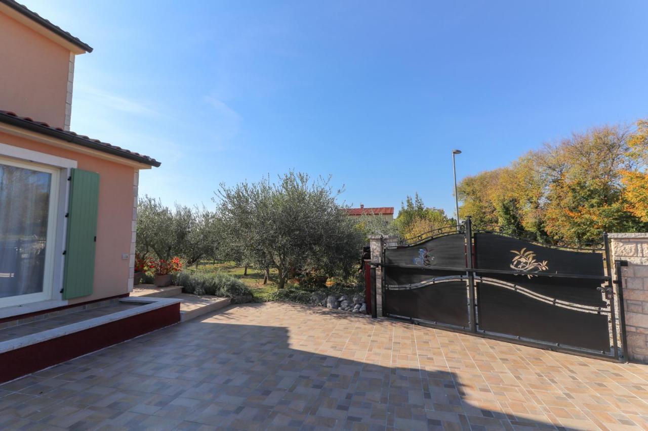 Nona Marija Villa Sveti Lovreč Pazenatički